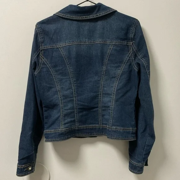 Blingy Baccini Rhinestone Slight Stretch Button Down Blue Jean Jacket! - Picture 3 of 10